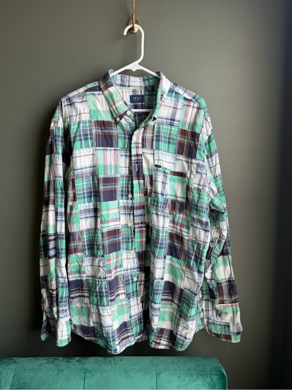 Izod Men's Green and Navy Plaid Patchwork Button-Down Shirt